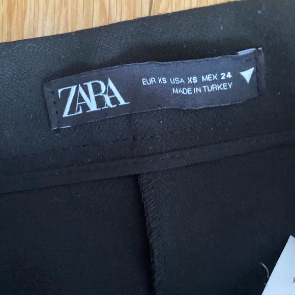 Zara black shorts - Picture 2 of 2